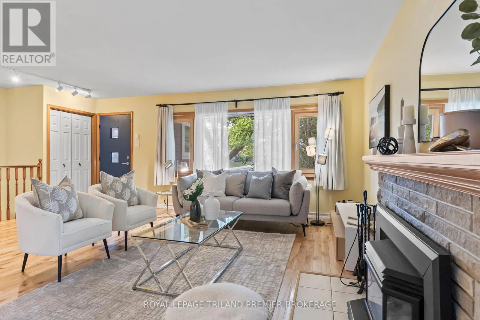28 ELWORTHY AVENUE