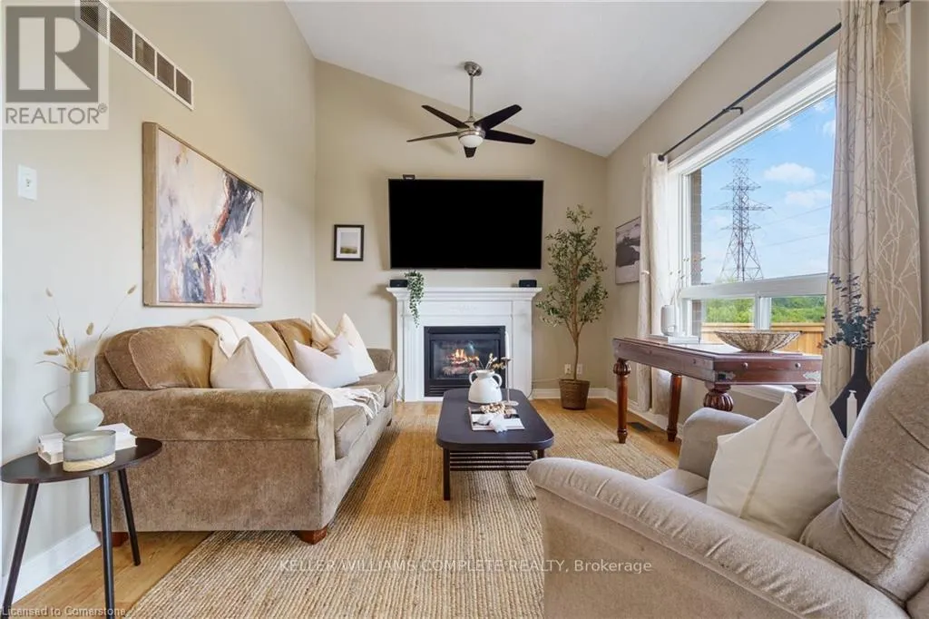 42 GRASSYPLAIN DRIVE