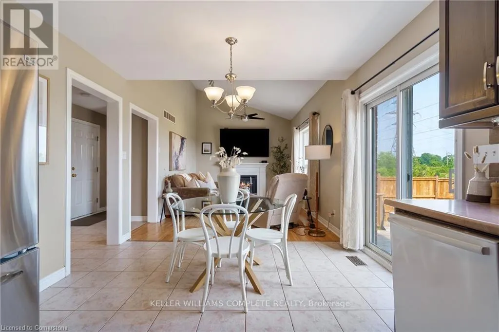 42 GRASSYPLAIN DRIVE