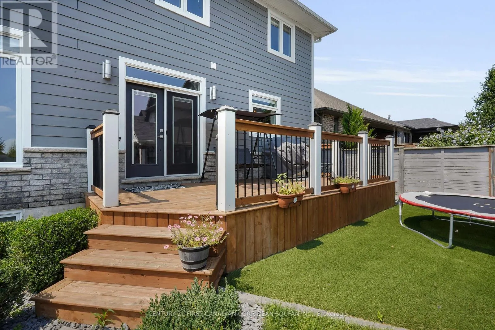 405 DARCY DRIVE