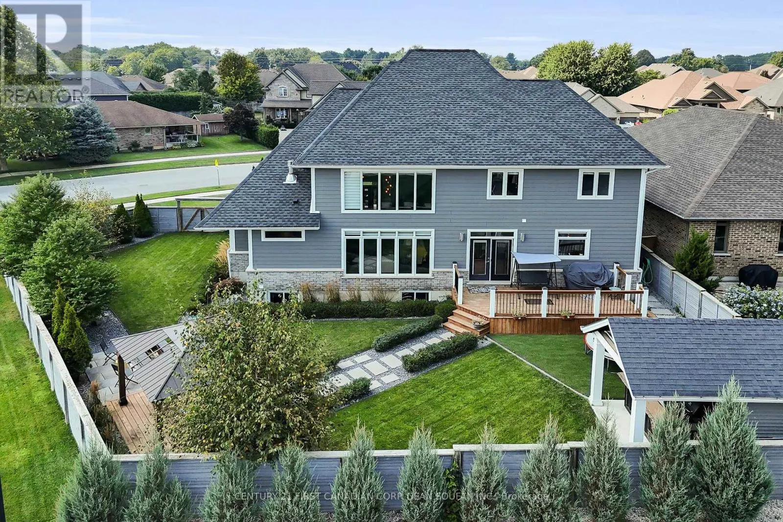 405 DARCY DRIVE