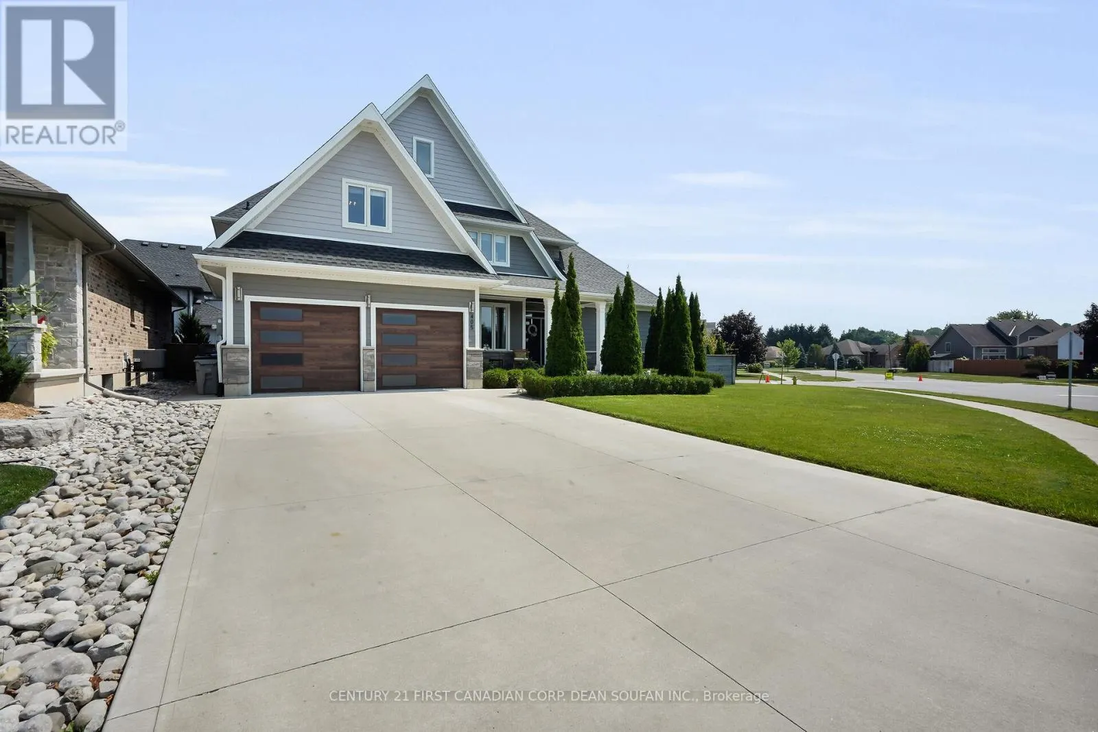 405 DARCY DRIVE