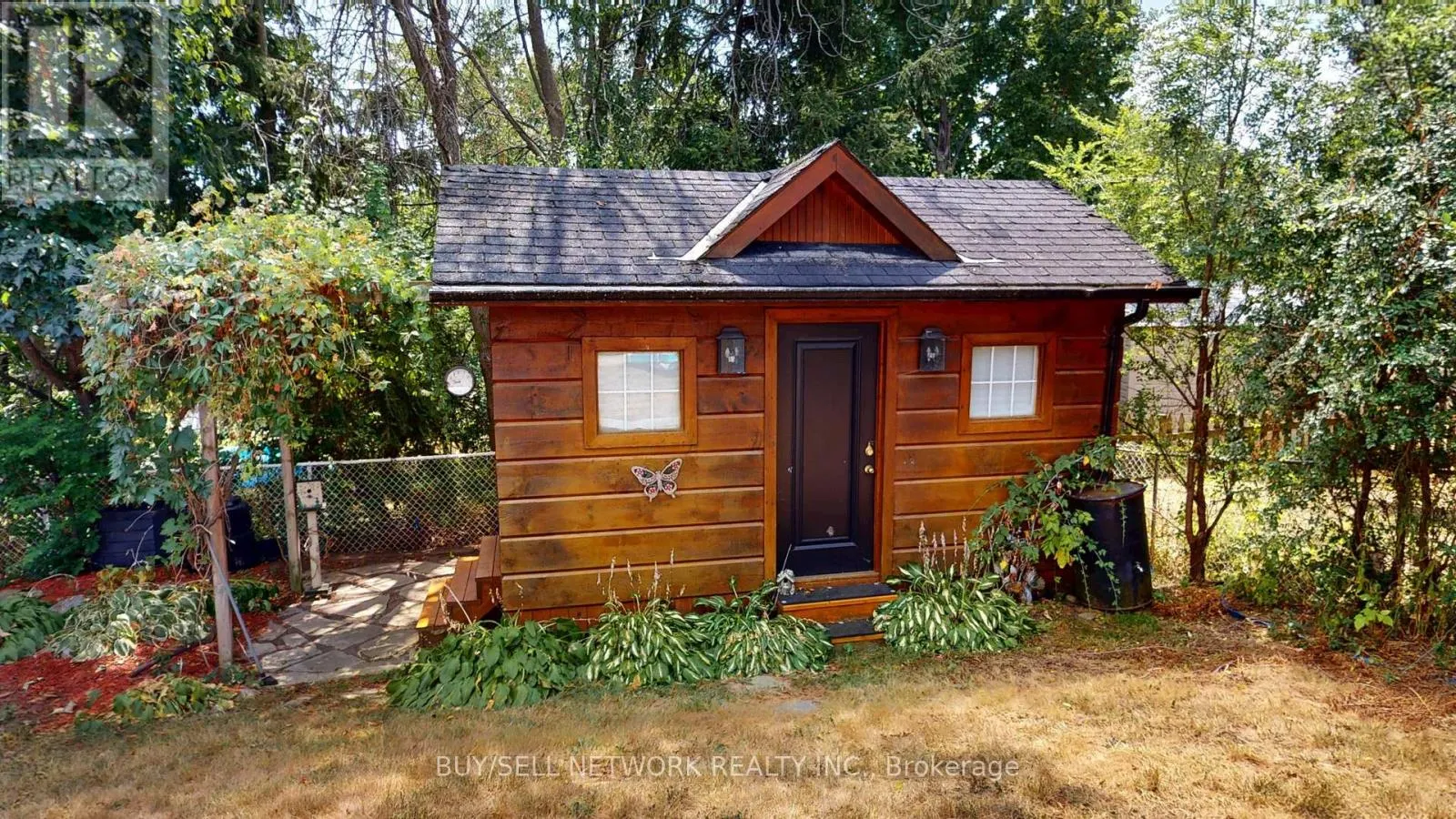 2504 IDYLLWOOD CRESCENT