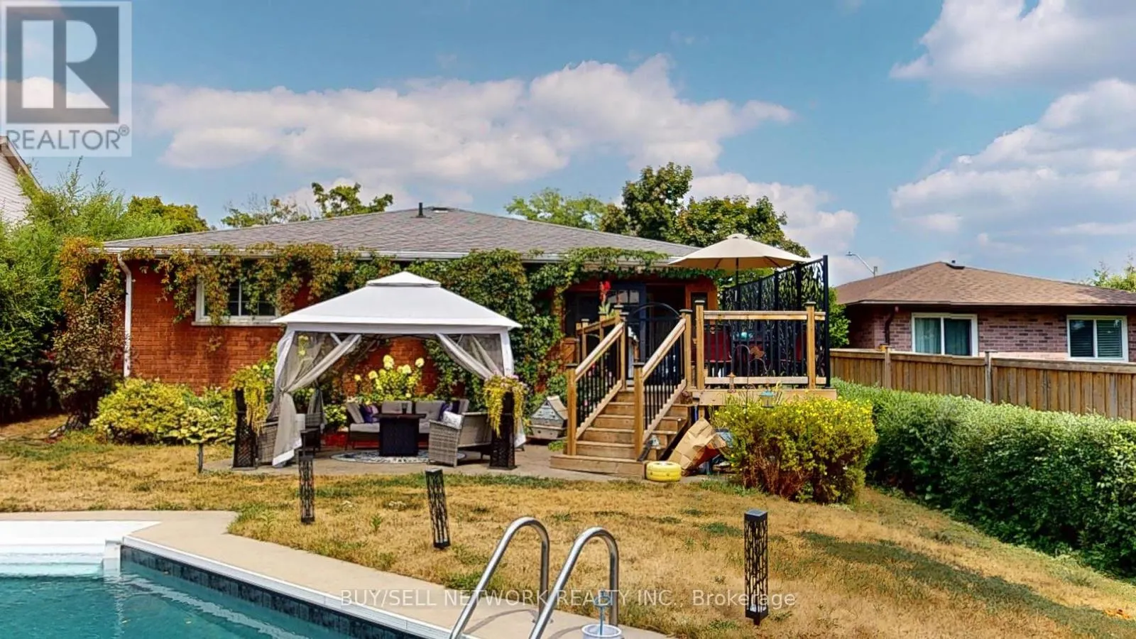 2504 IDYLLWOOD CRESCENT