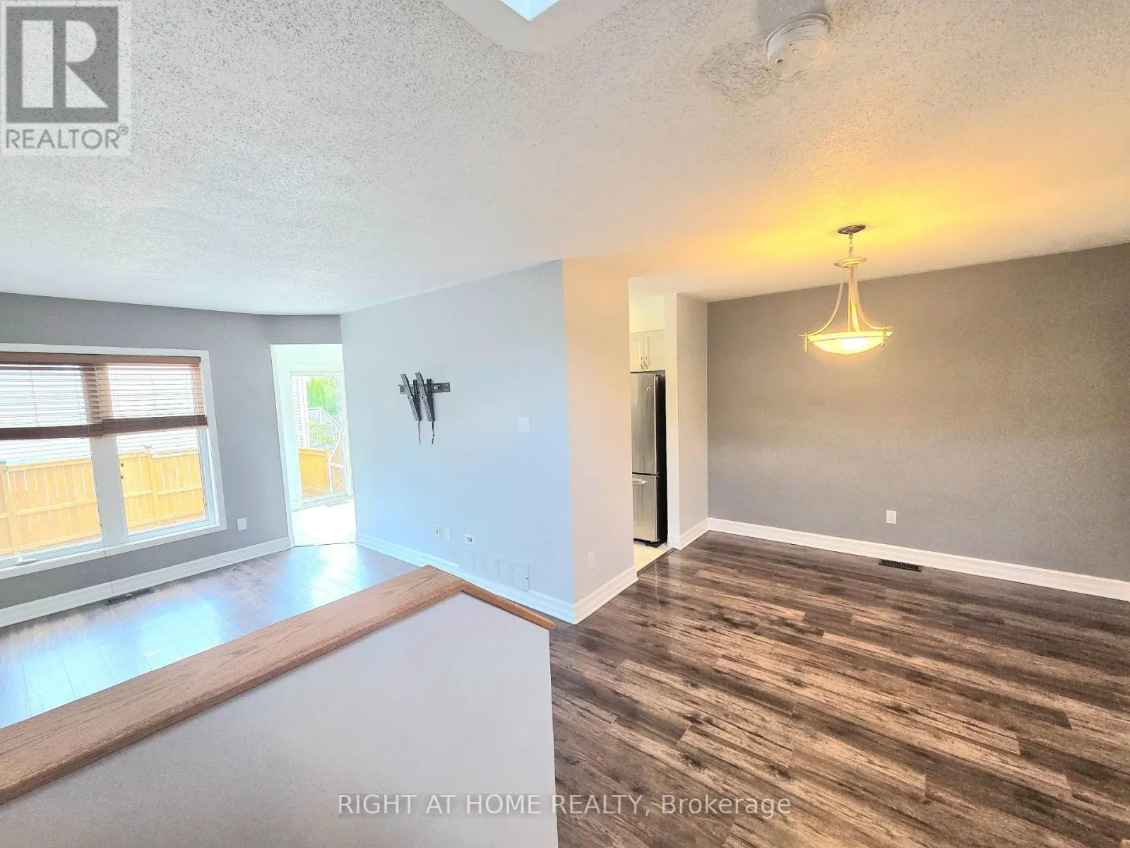 232 MEADOWBREEZE DRIVE