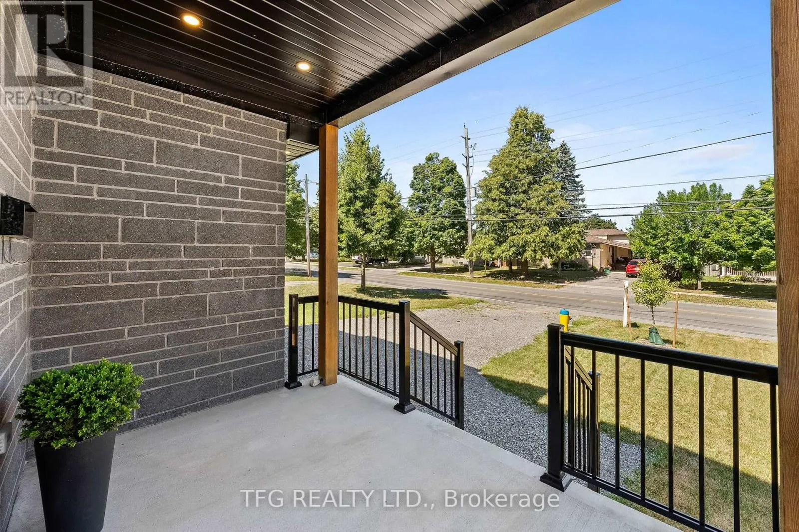 678 OTONABEE DRIVE