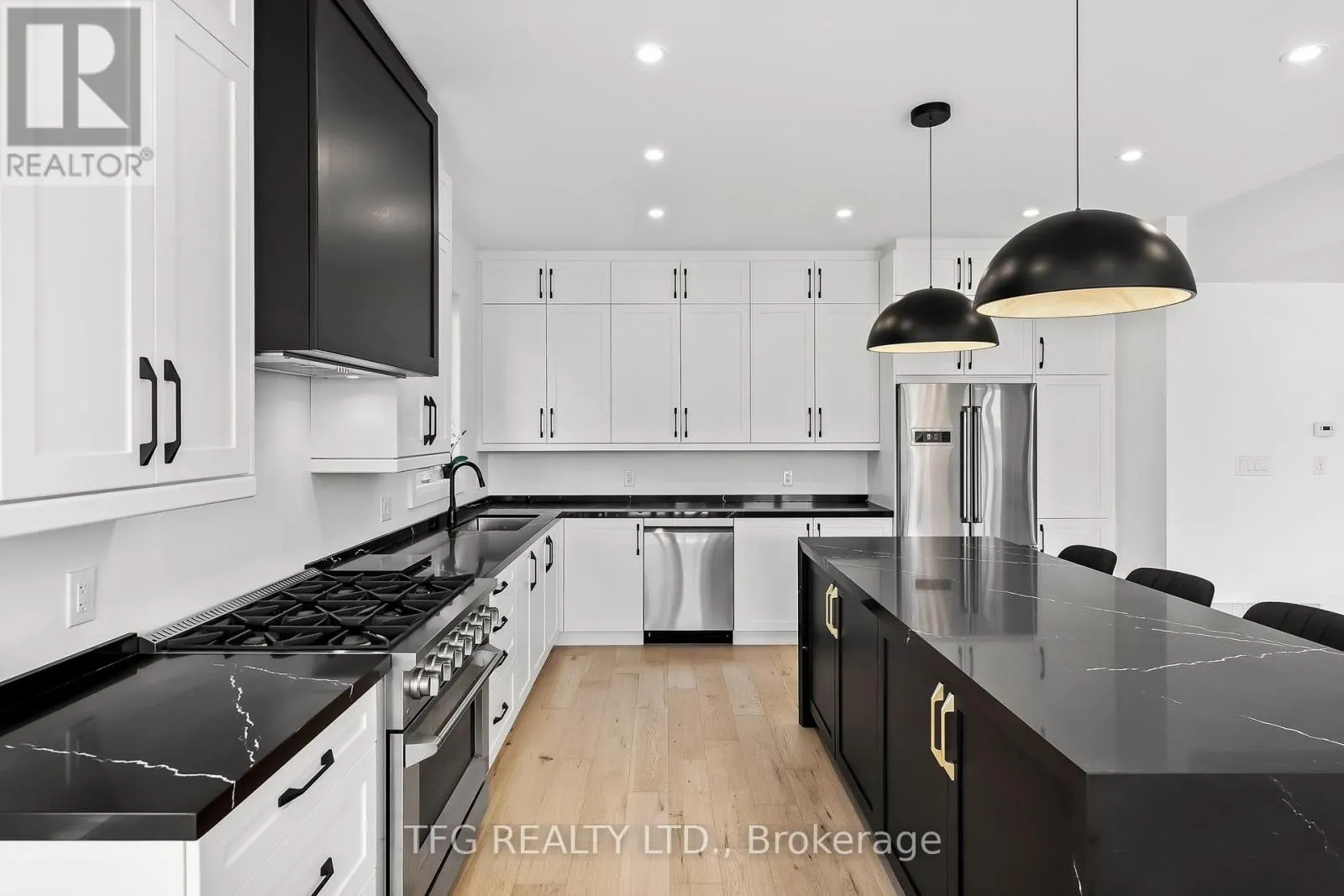 678 OTONABEE DRIVE