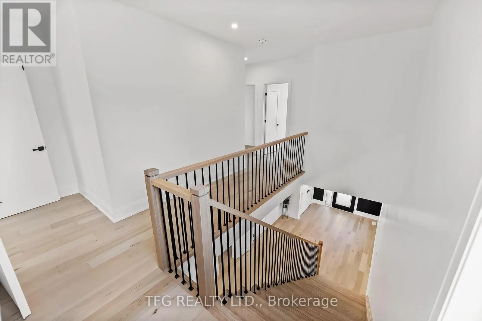 678 OTONABEE DRIVE