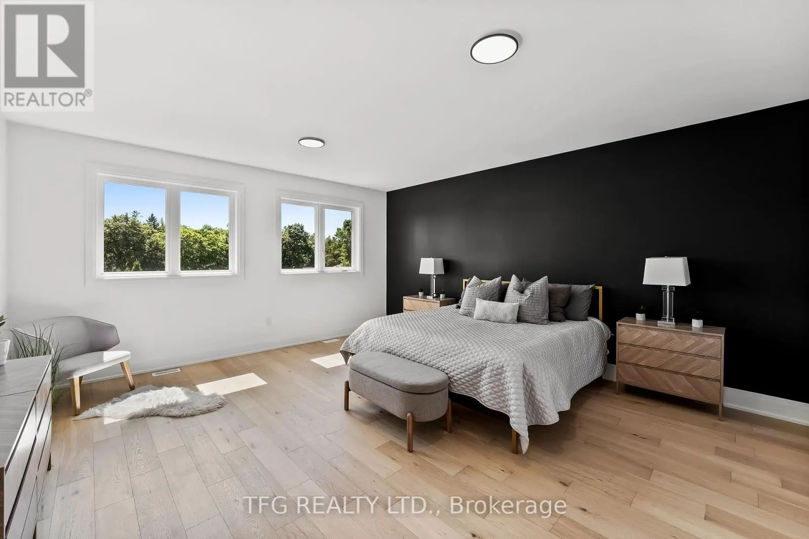 678 OTONABEE DRIVE