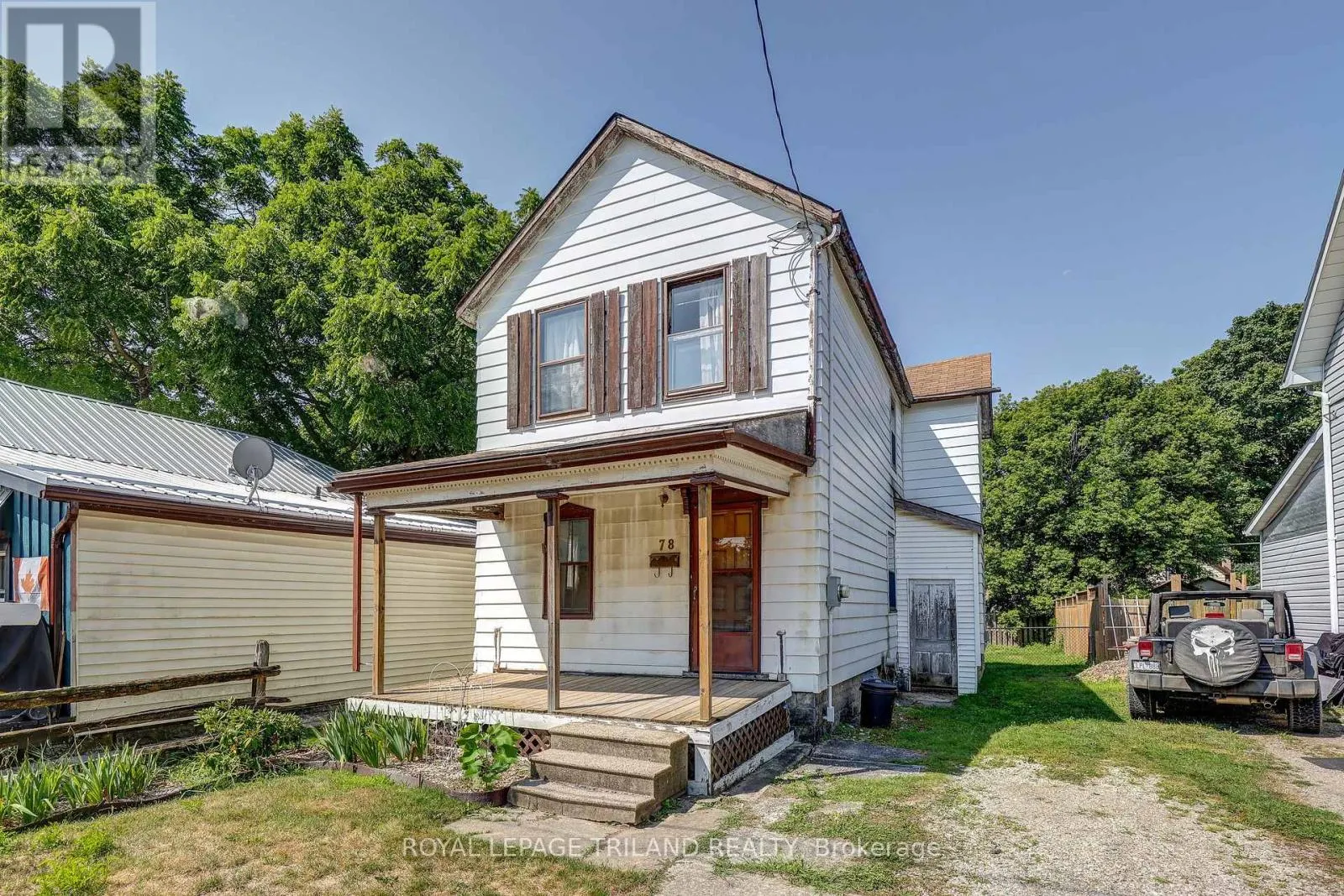 78 MANITOBA STREET