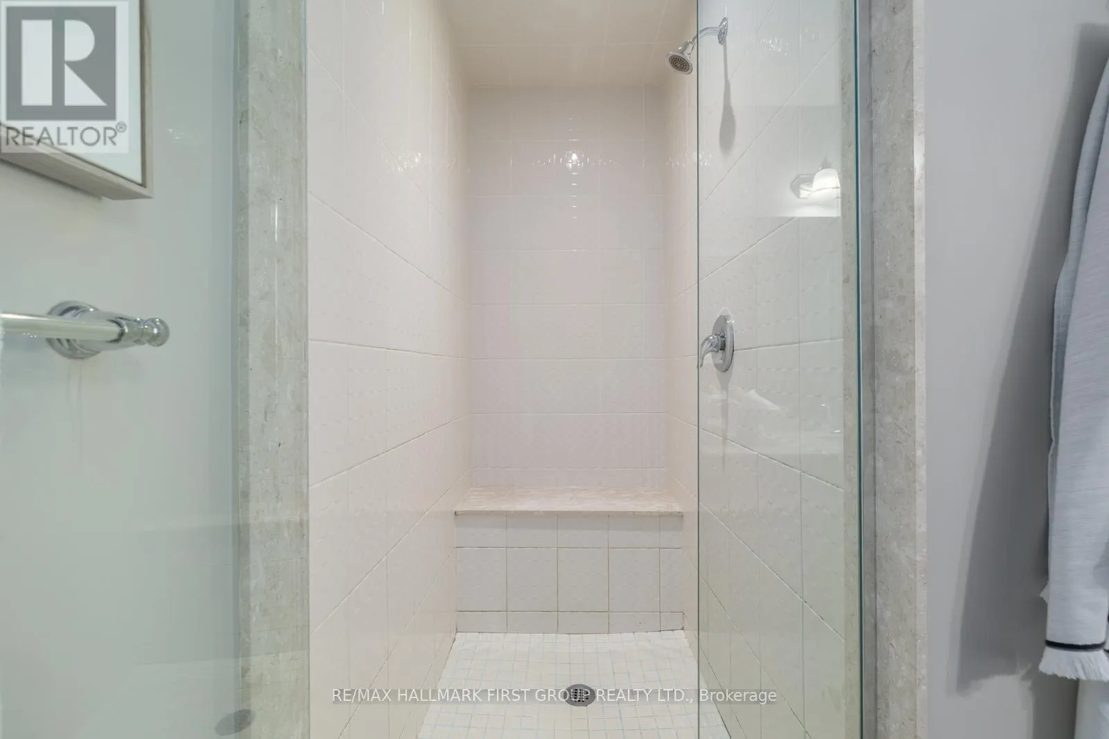 71 GREENAWAY CIRCLE