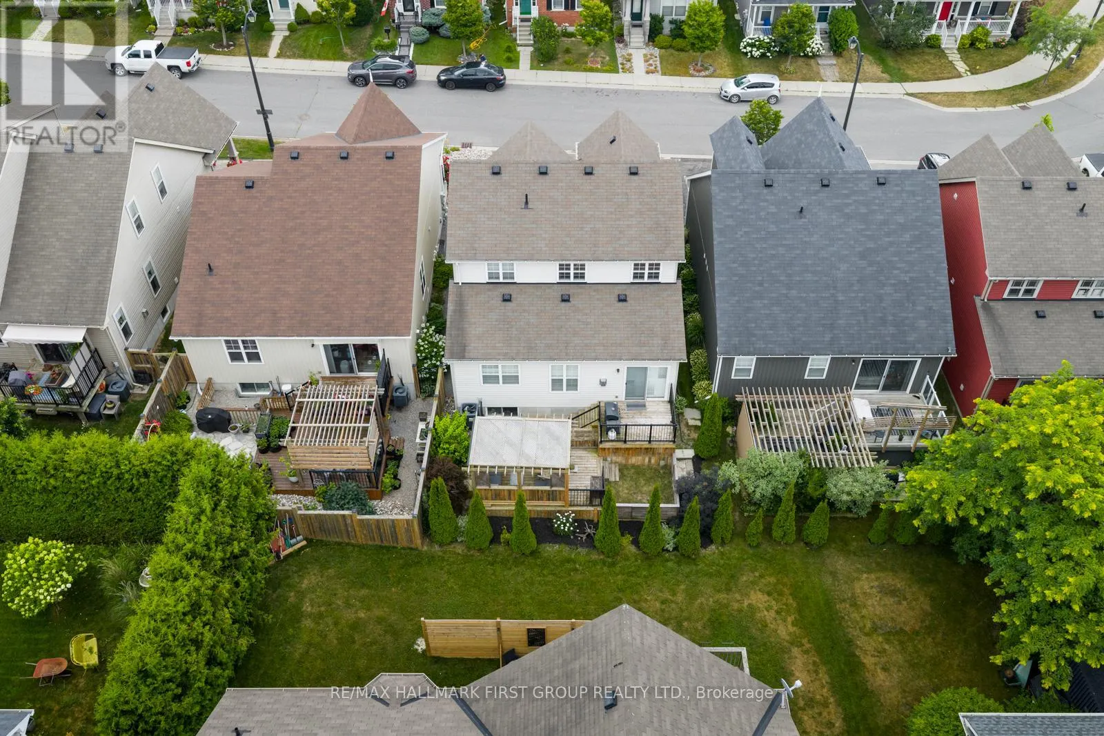 71 GREENAWAY CIRCLE