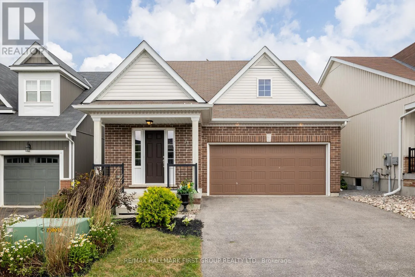 71 GREENAWAY CIRCLE