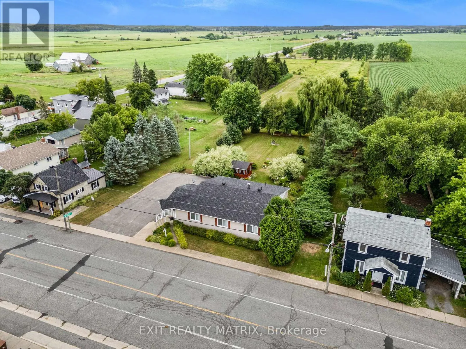 720 COUNTY RD 18 ROAD