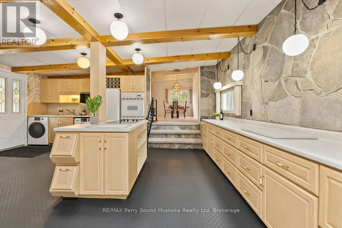 179 MANITOU DRIVE