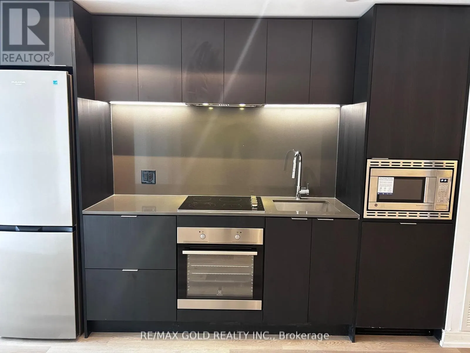 1312 - 1 JARVIS STREET