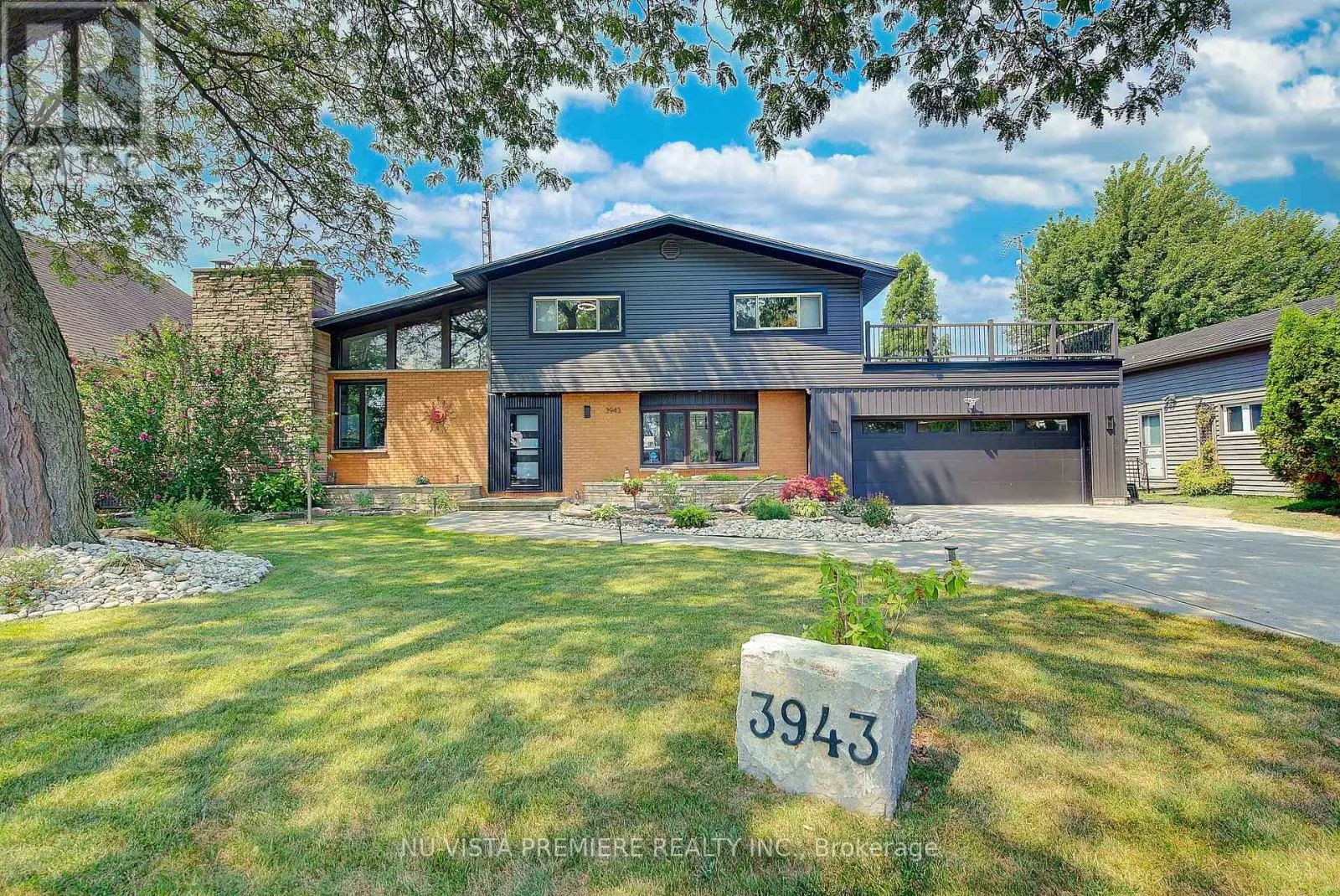 3943 SEAWAY ROAD