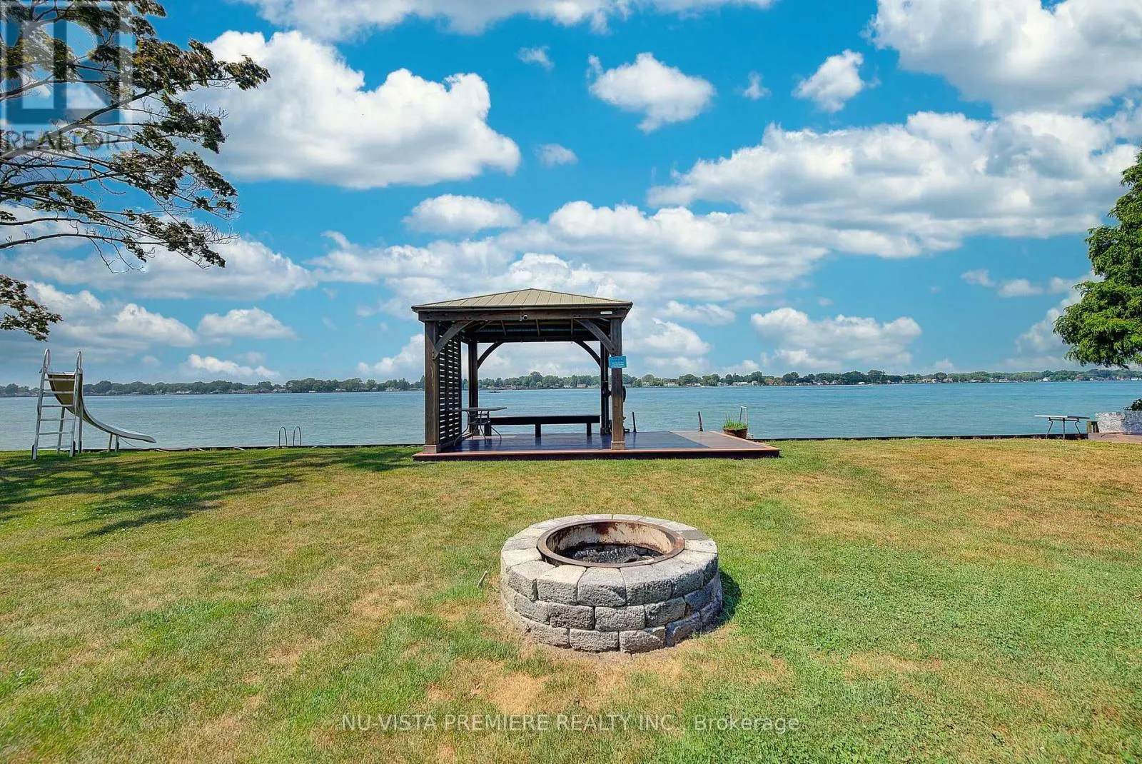 3943 SEAWAY ROAD