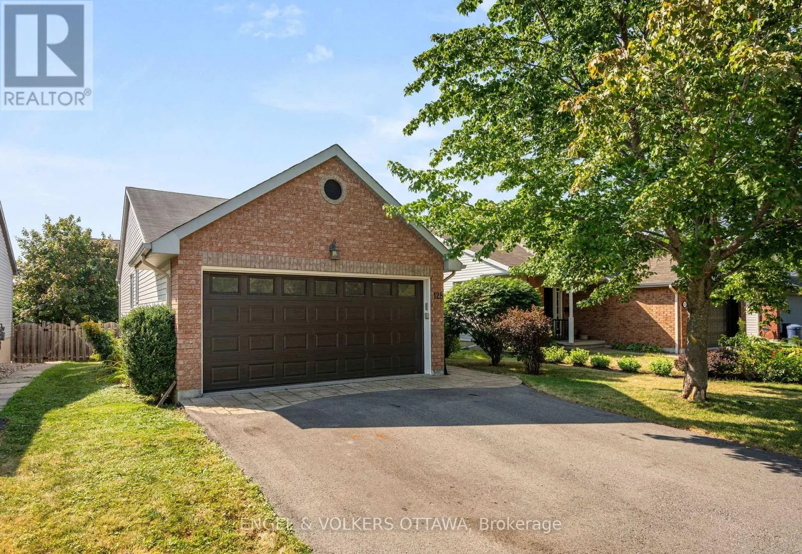 128 GRANDPARK CIRCLE