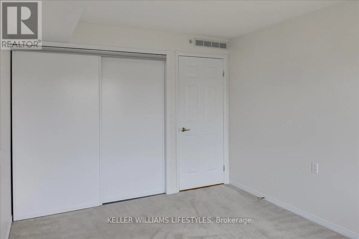 410 - 511 GAINSBOROUGH ROAD, #410