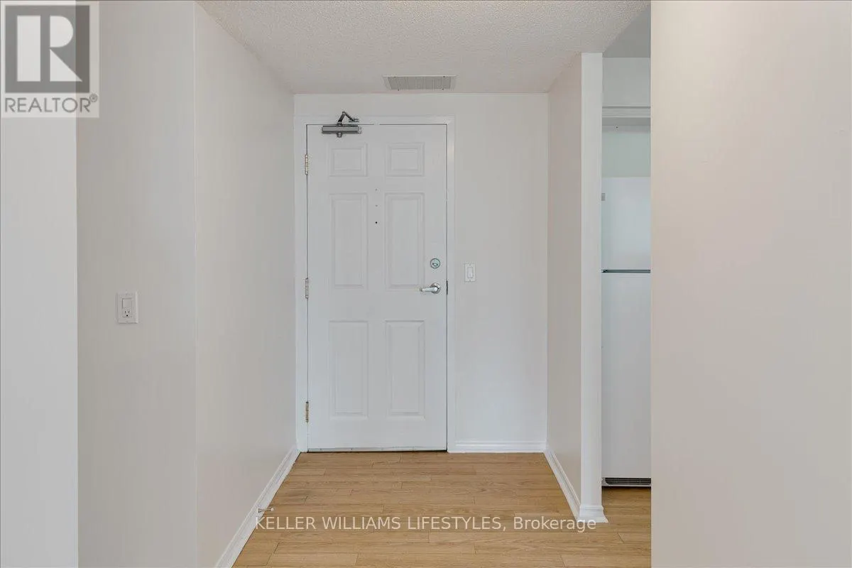 410 - 511 GAINSBOROUGH ROAD, #410