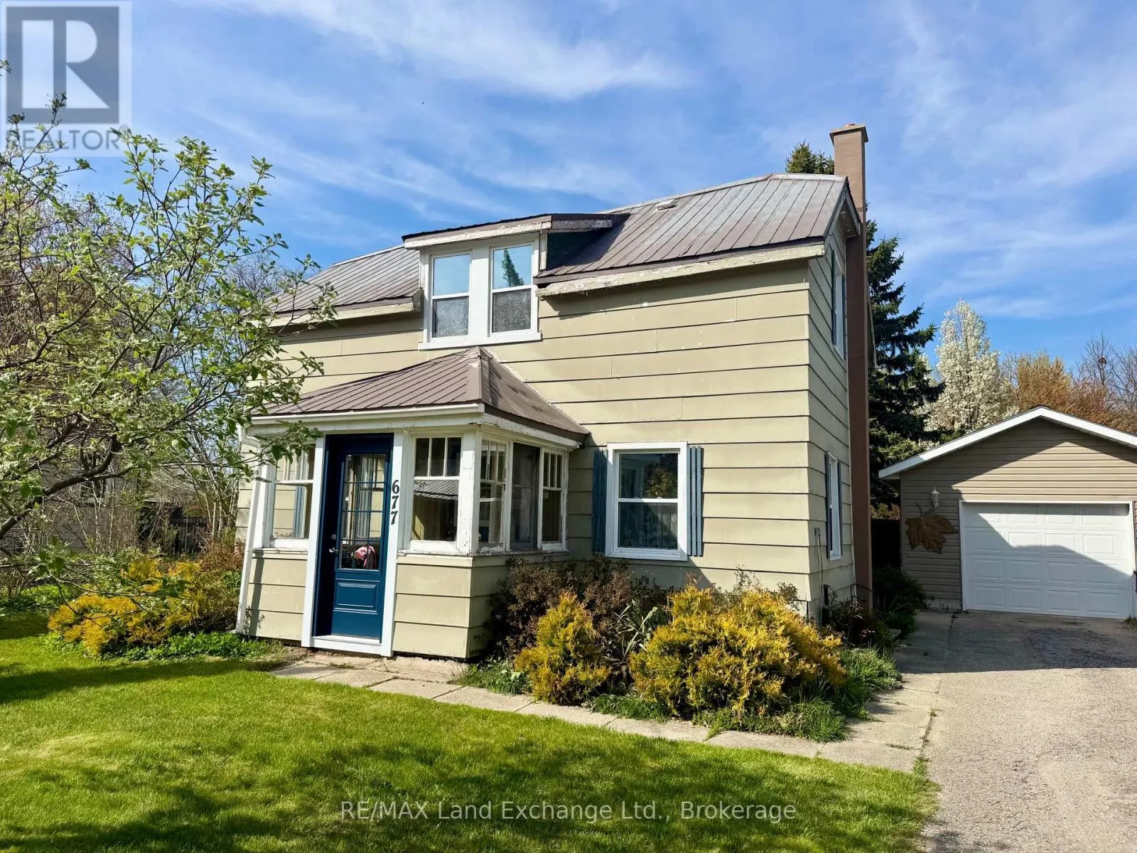 677 LOUIS STREET
