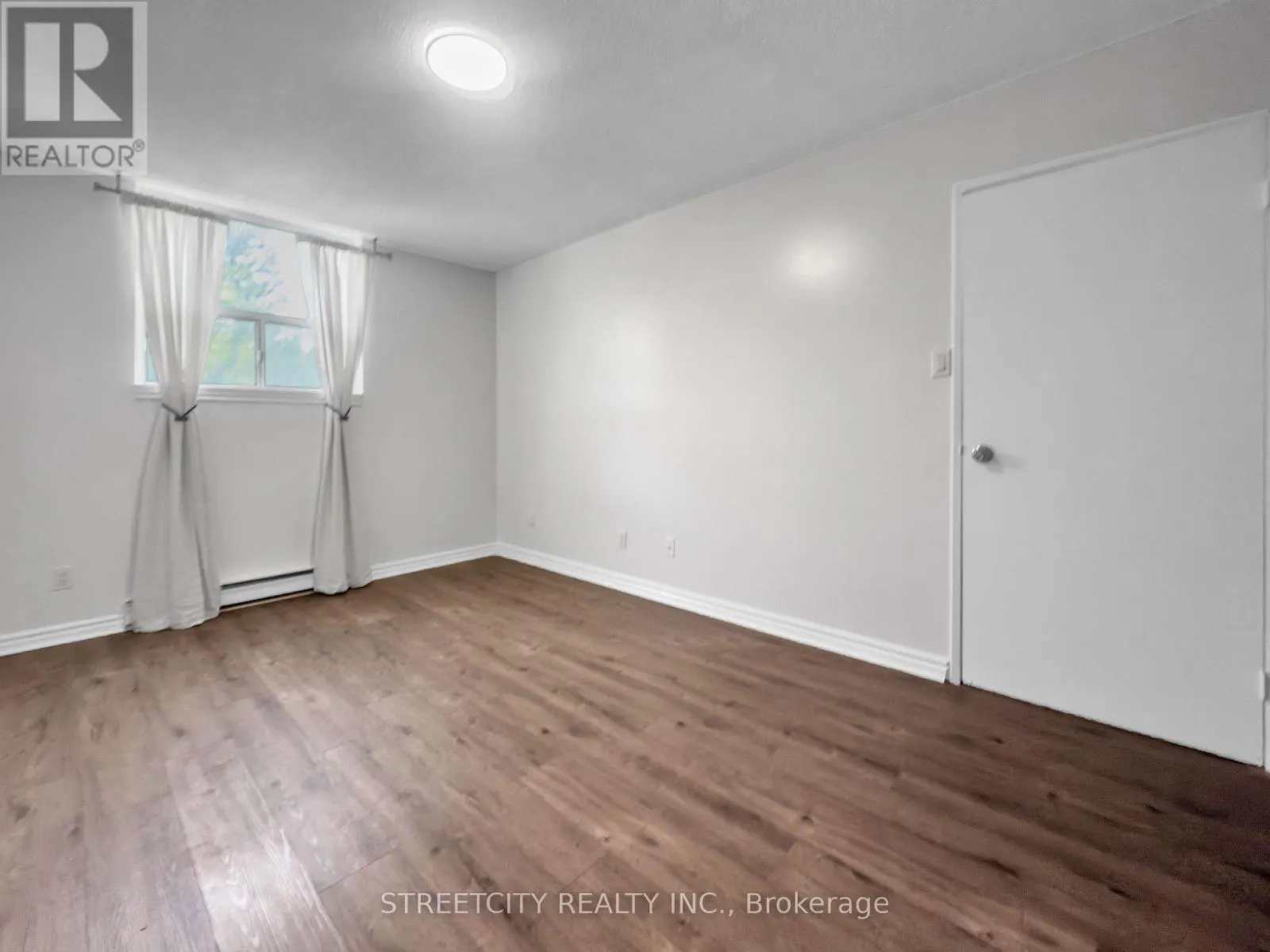 203 - 1103 JALNA BOULEVARD, #203