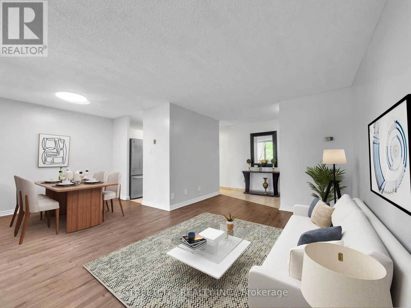 203 - 1103 JALNA BOULEVARD, #203