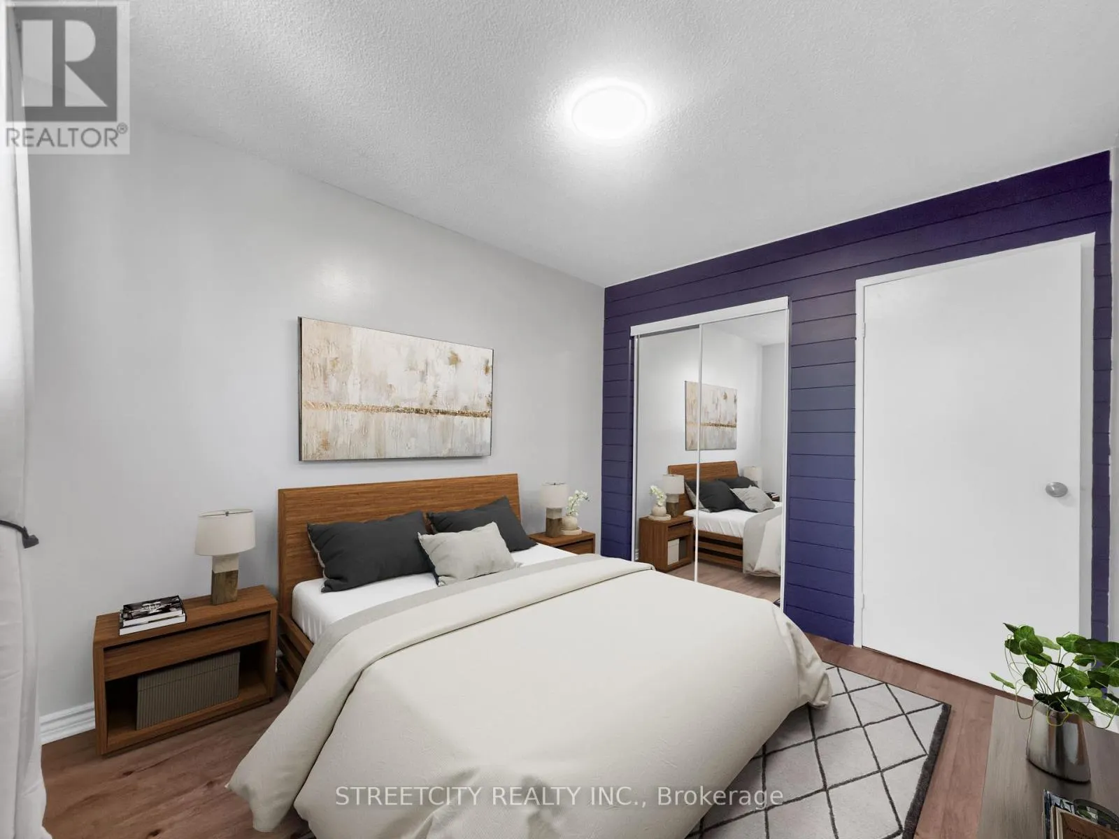 203 - 1103 JALNA BOULEVARD, #203