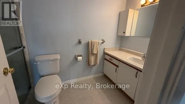 402 - 536 11TH AVENUE, #402