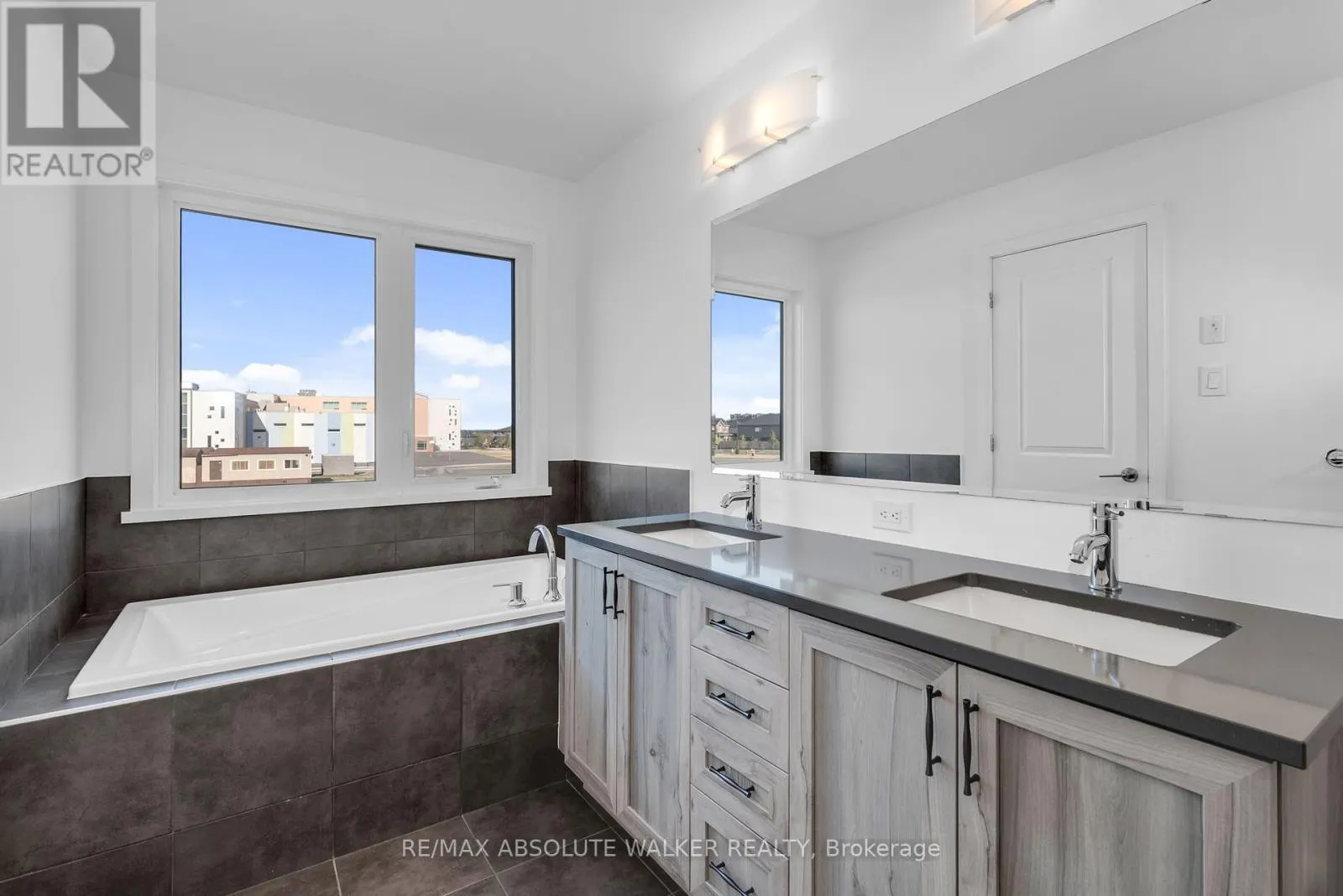 235 FINSBURY AVENUE