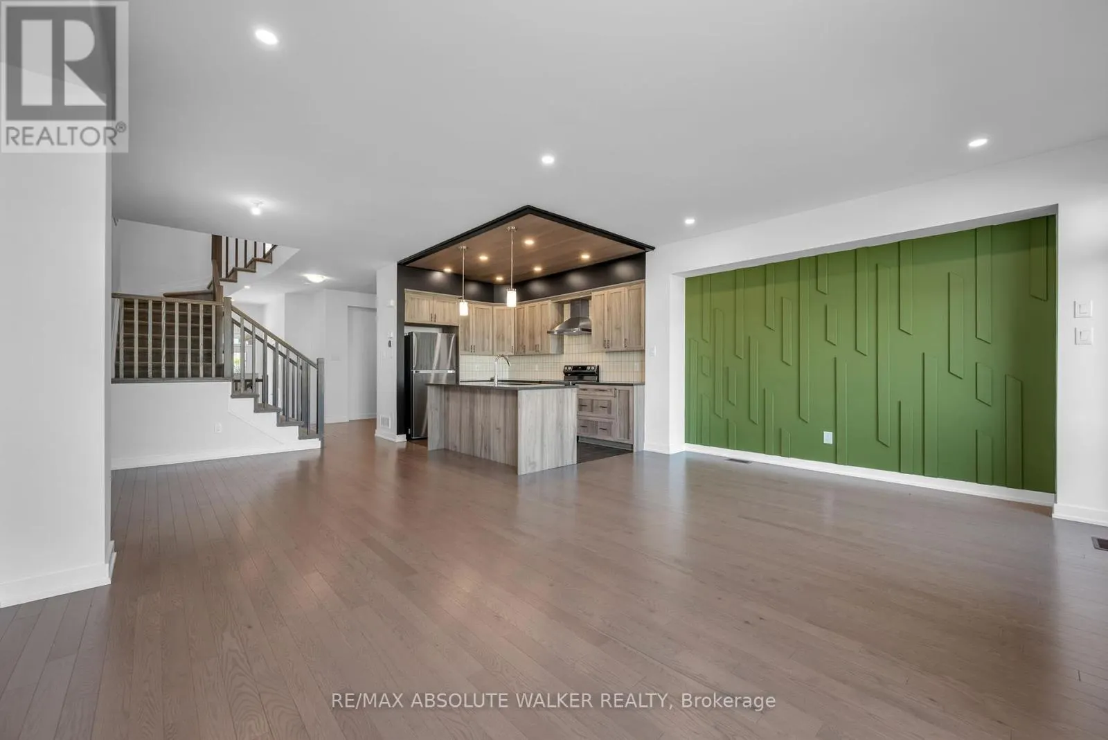 235 FINSBURY AVENUE
