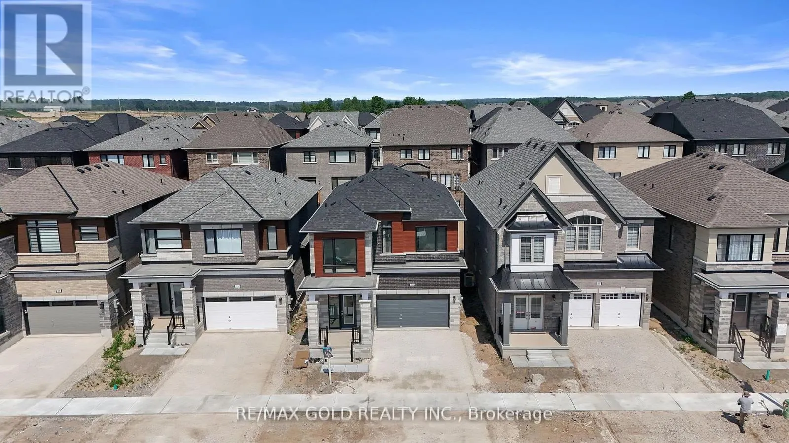 31 STANLEY LEITCH DRIVE