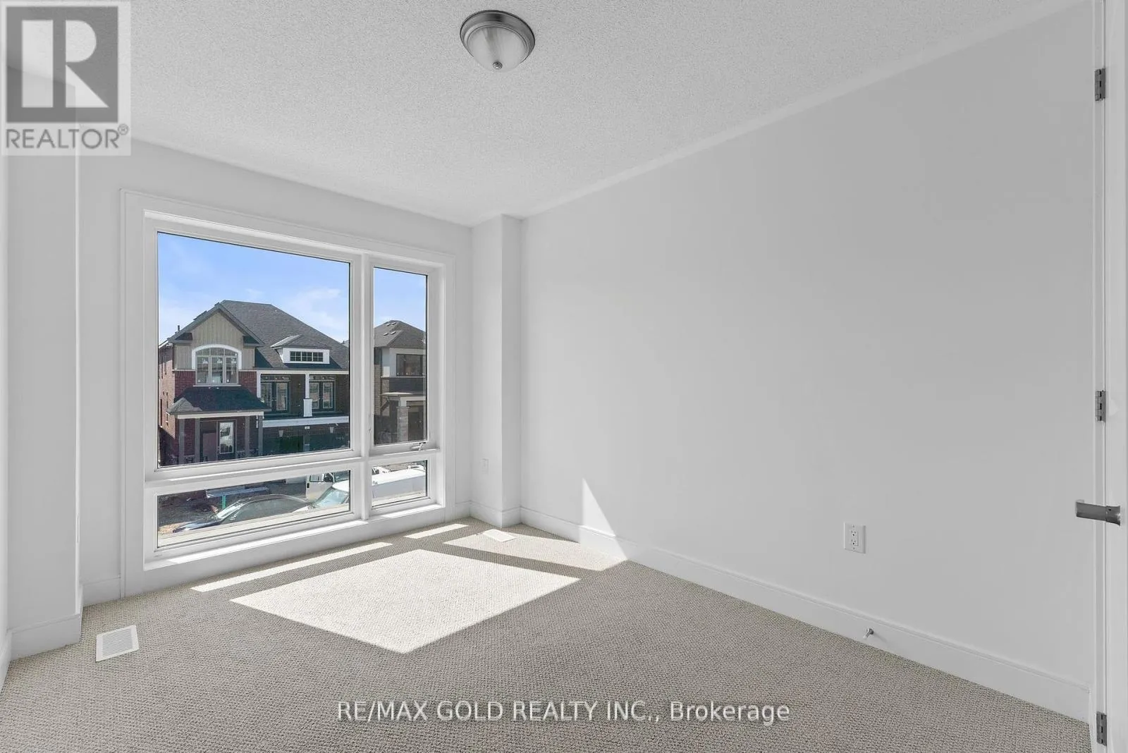 31 STANLEY LEITCH DRIVE