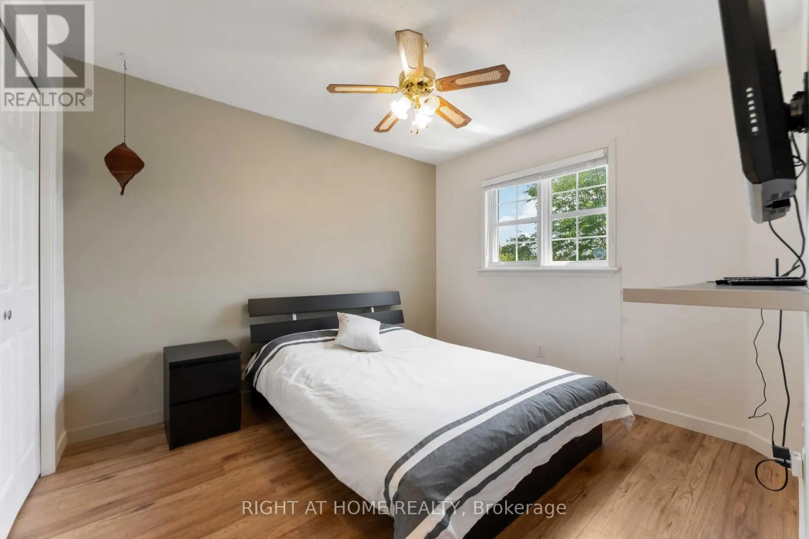 142 BLACKDOME CRESCENT