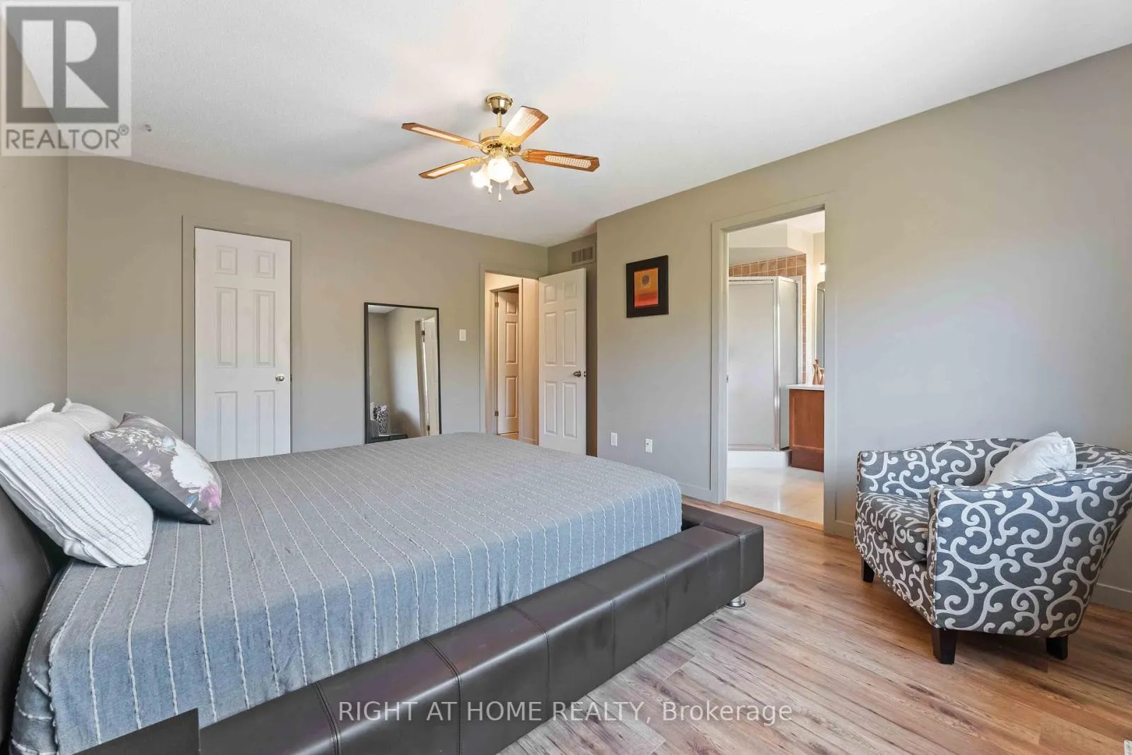 142 BLACKDOME CRESCENT