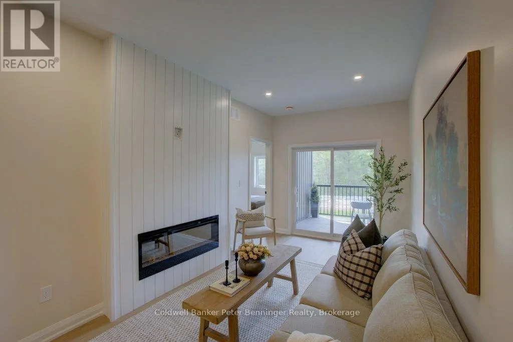 2 - 305 ARNAUD STREET, #2