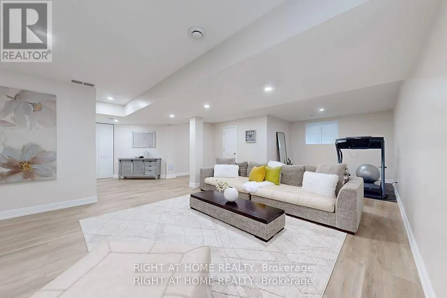 3805 SIMPSON LANE