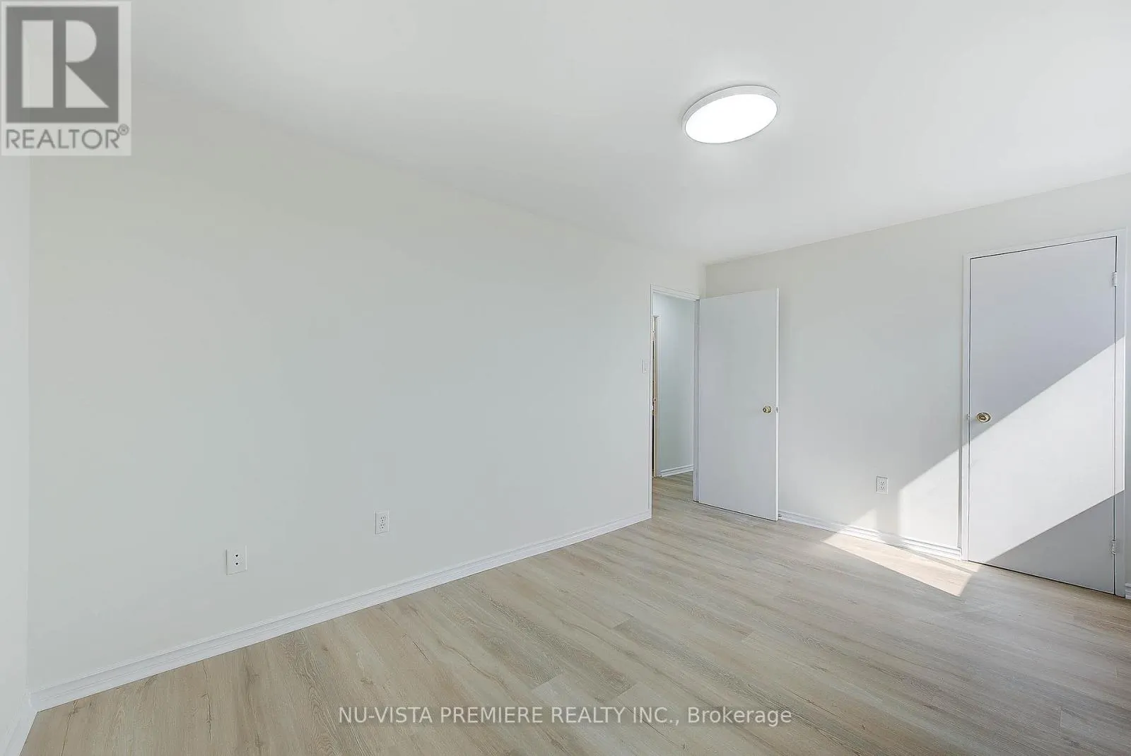 602 - 1102 JALNA BOULEVARD, #602