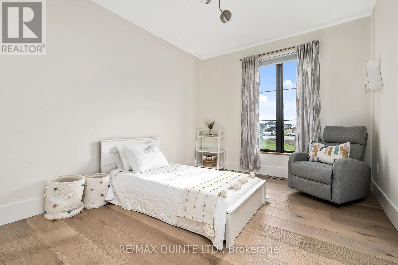UNIT 16 - 665 HARMONY ROAD, #Unit 16