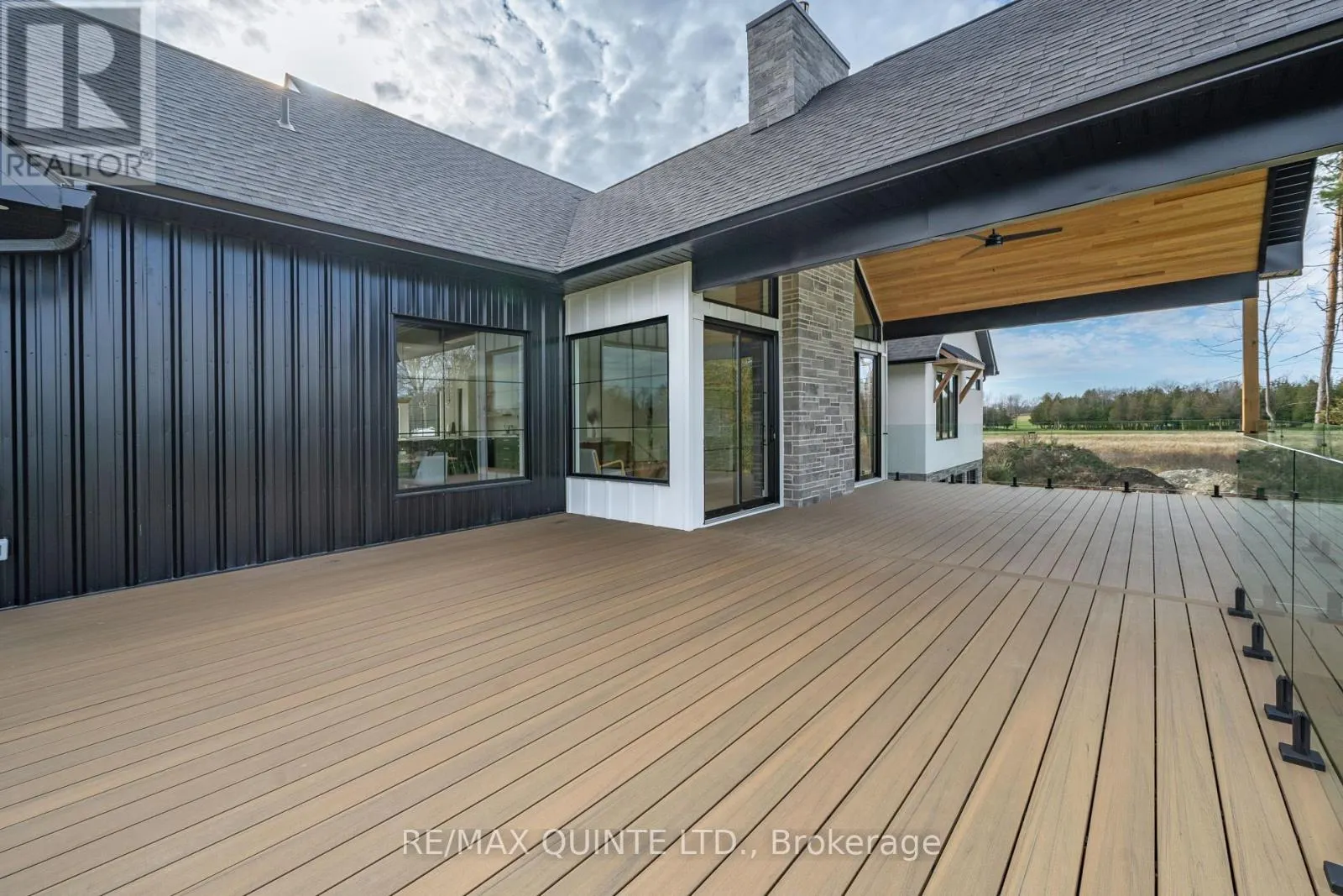 UNIT 16 - 665 HARMONY ROAD, #Unit 16