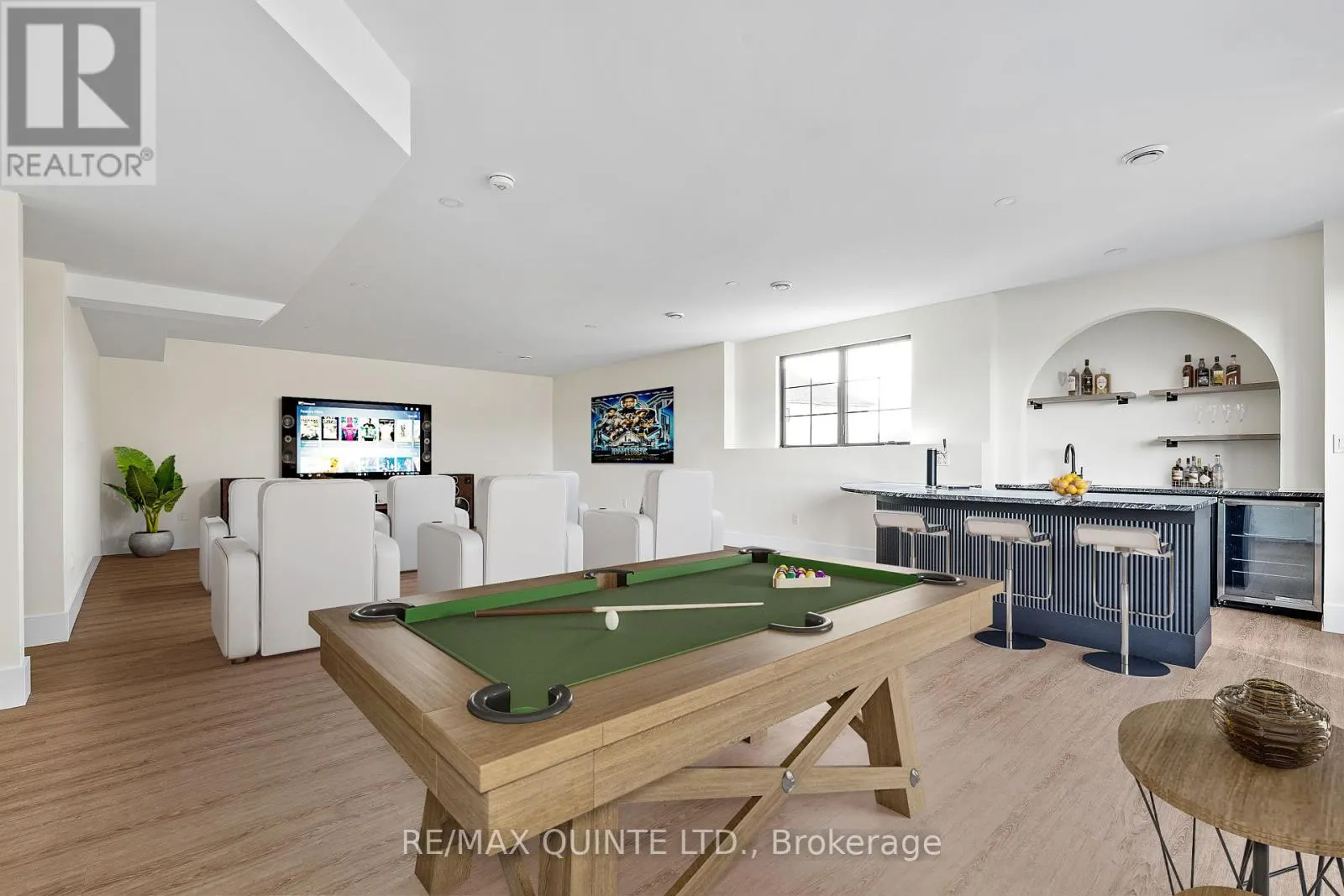 UNIT 16 - 665 HARMONY ROAD, #Unit 16
