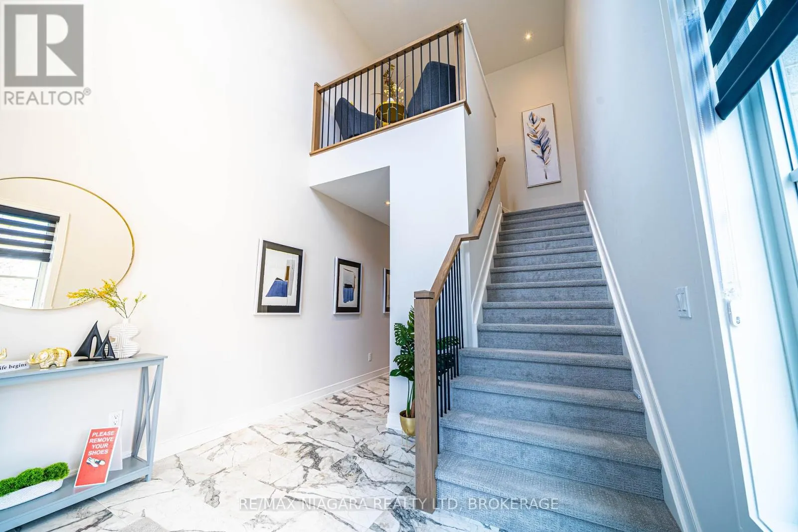 17 - 24 GRAPEVIEW DRIVE, #17