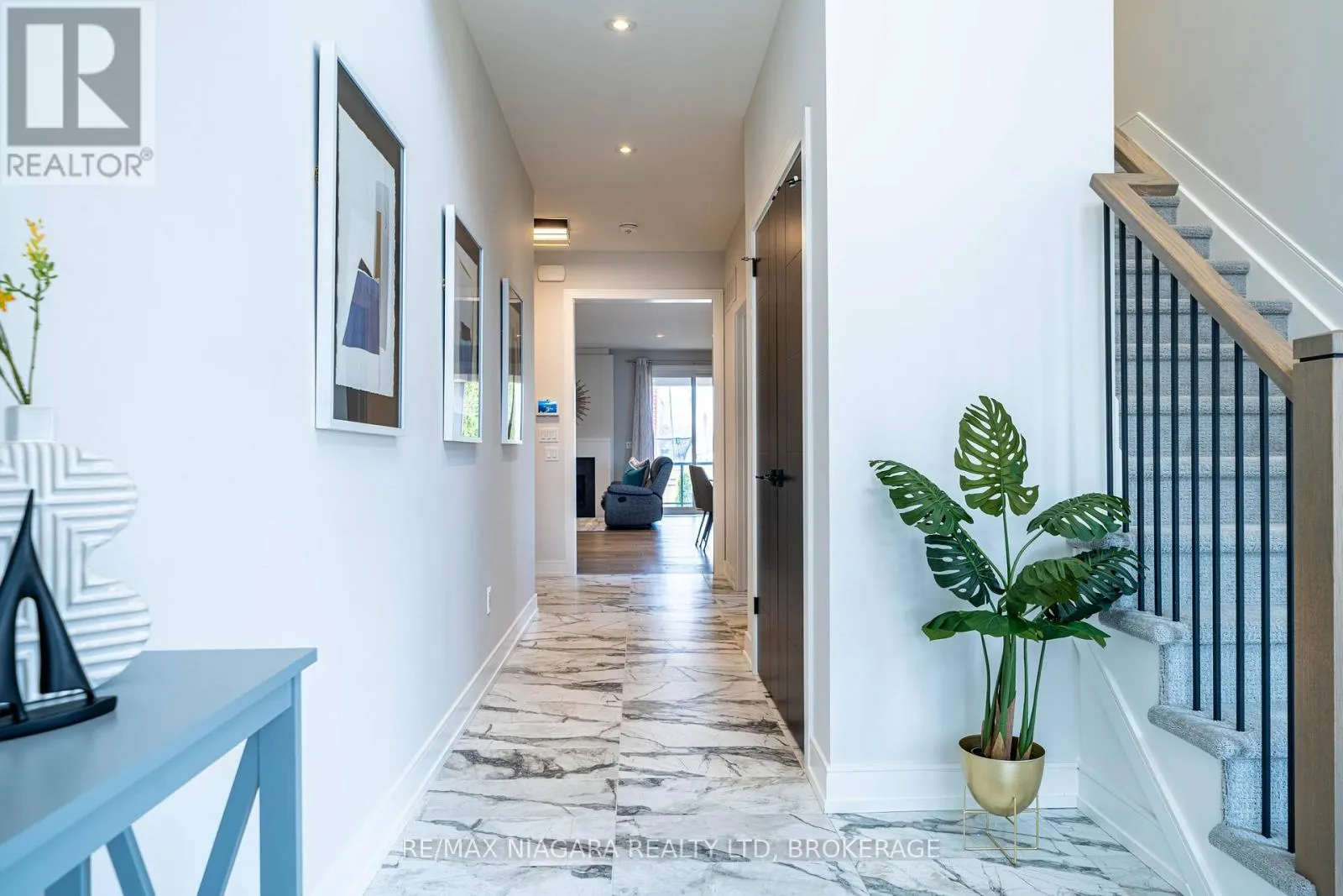 17 - 24 GRAPEVIEW DRIVE, #17