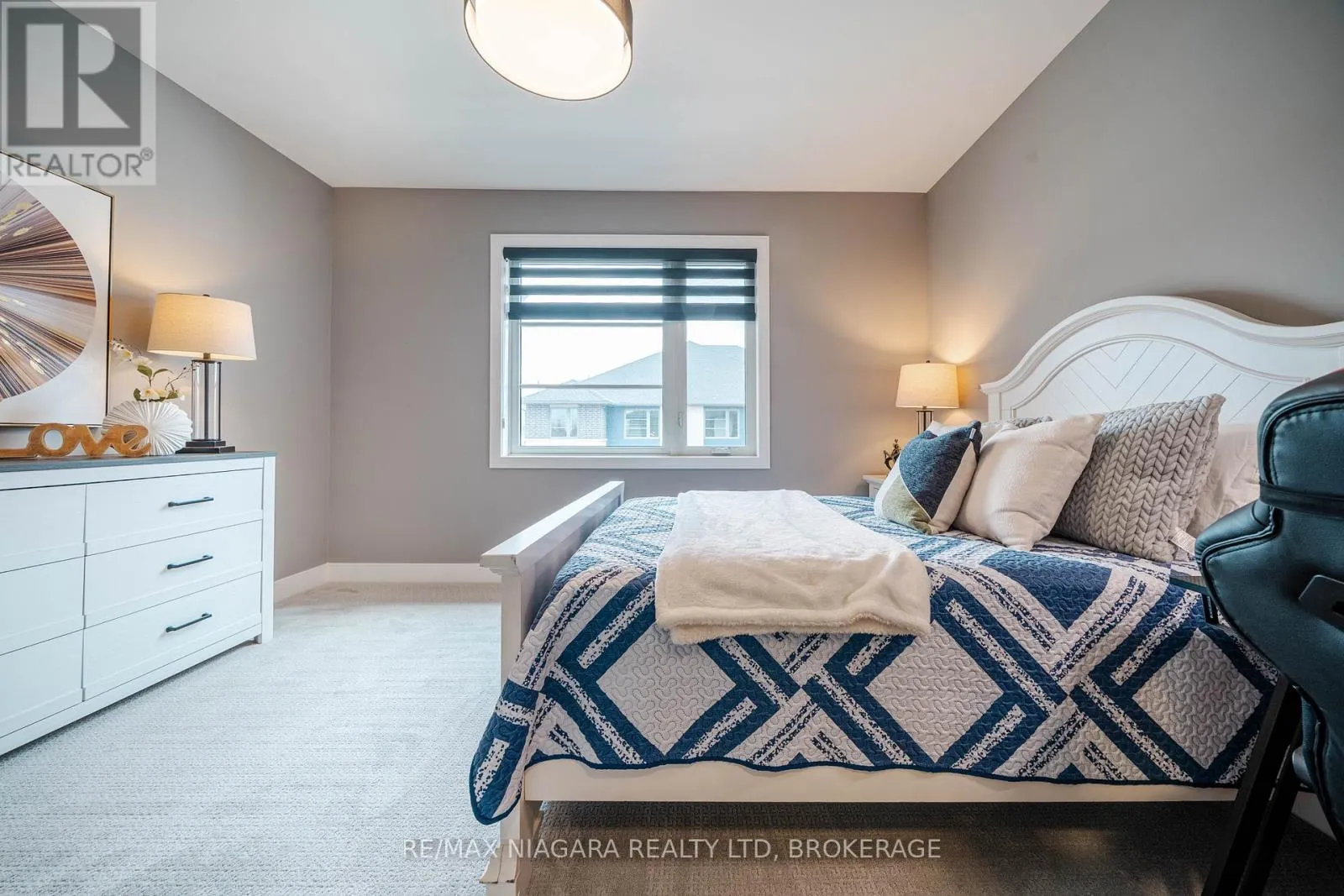 17 - 24 GRAPEVIEW DRIVE, #17