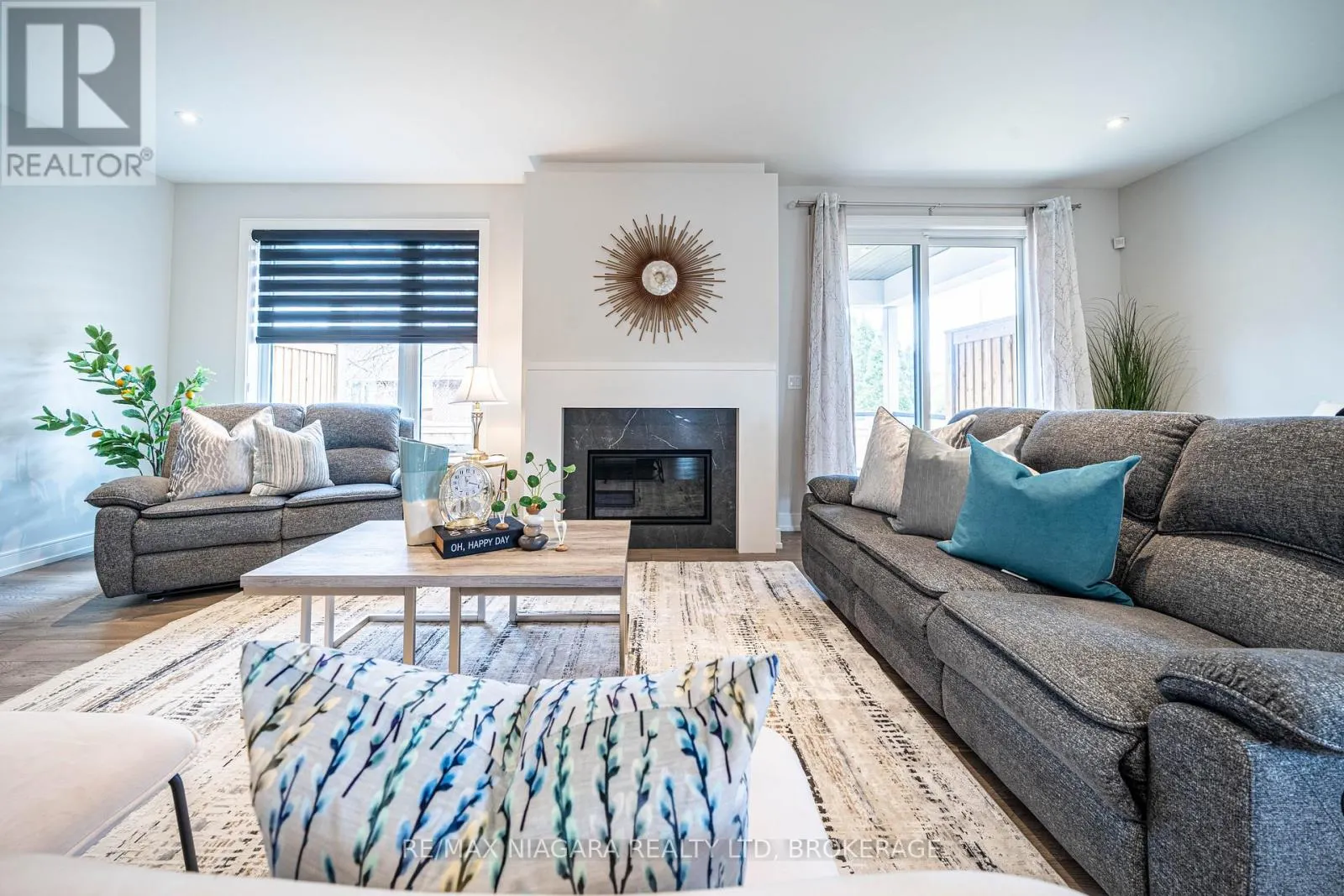 17 - 24 GRAPEVIEW DRIVE, #17