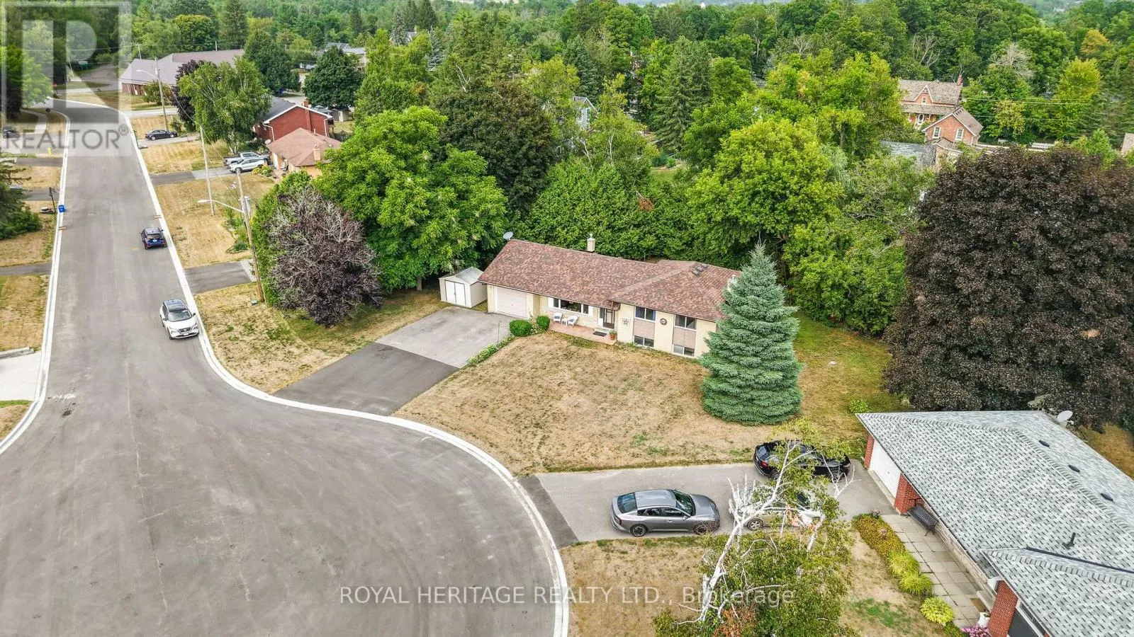 8 LISA COURT
