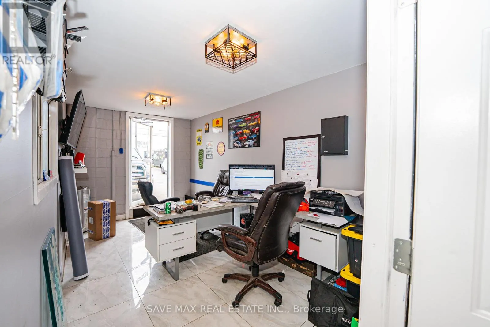 2481 UPPER JAMES STREET