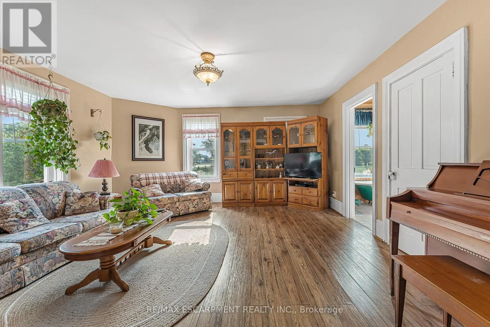 8530 REGIONAL ROAD 65