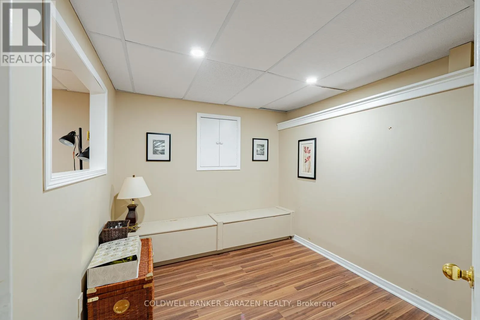 108 ASHPARK CRESCENT